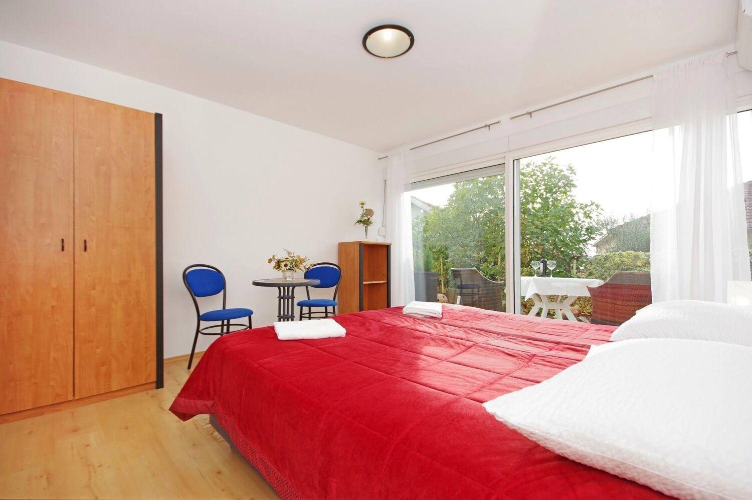 Apartments Javi - Free Private Parking Трогир Экстерьер фото